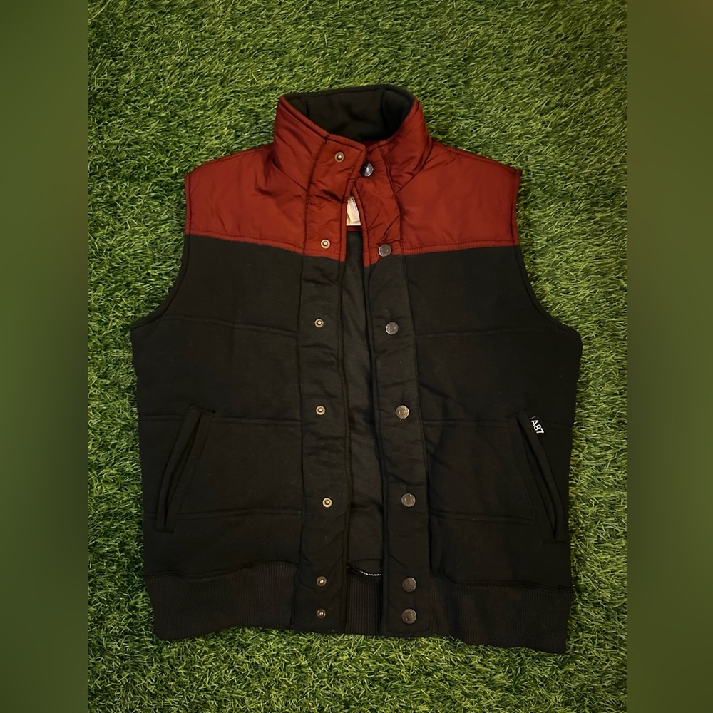 SOLD Aeropostale Puffer Vest
